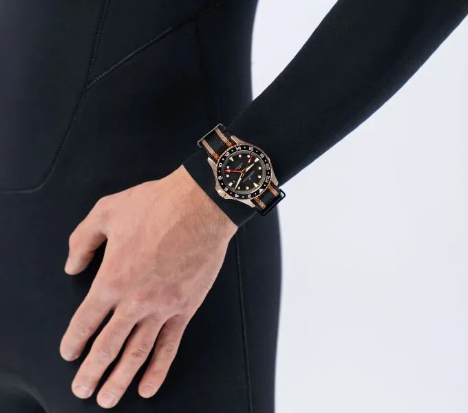 Hamilton Khaki Navy Scuba H82565930 Automatic GMT 43MM