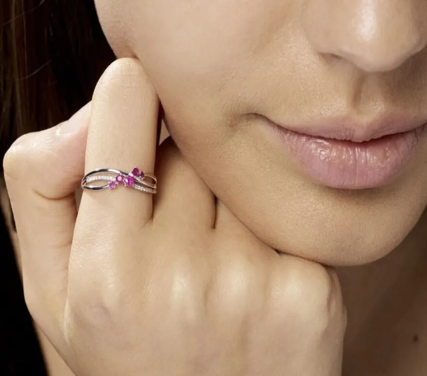 Bague Amarylis Or Blanc Rubis Diamant 9ct